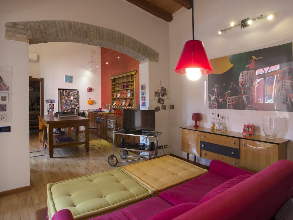 Bed and Breakfast Casa Isotta Quartu SantʼElena Zewnętrze zdjęcie